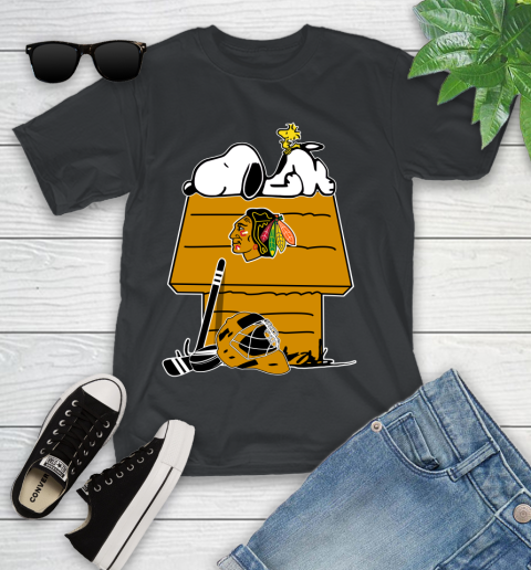 Chicago Blackhawks NHL Hockey Snoopy Woodstock The Peanuts Movie Youth T-Shirt 2