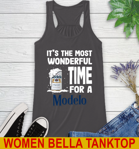 I't the most wonderful time for a Modelo Especial beer lovers 46