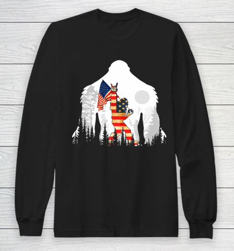 Bigfoot American Flag 4th Of July Patriotic Sasquatch Long Sleeve T-Shirt
