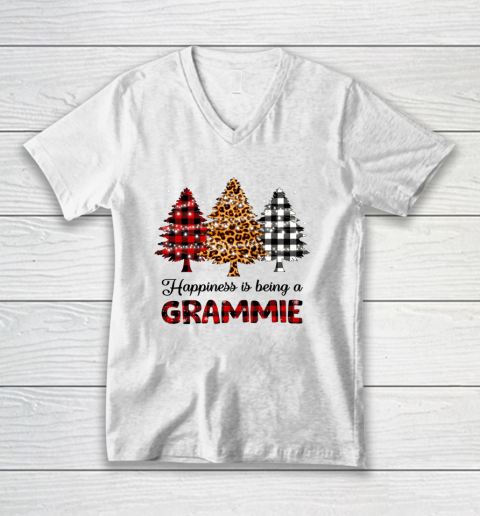 Happiness is being a Grammie Leopard plaid Christmas tree V-Neck T-Shirt
