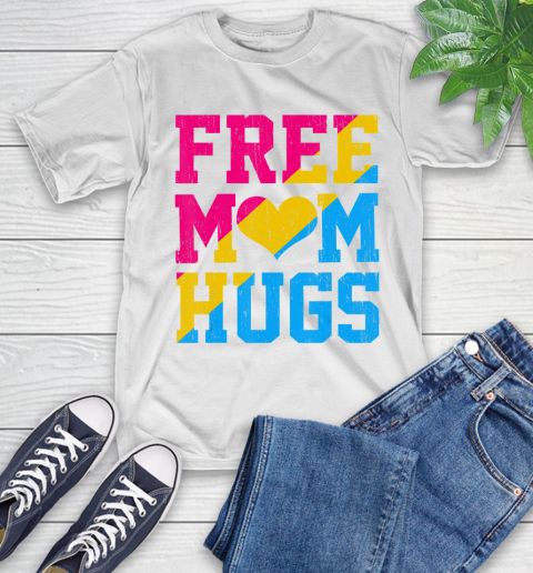 Nurse Shirt Vintage Free Mom Hugs pansexual Heart LGBT Pride Month T Shirt T-Shirt