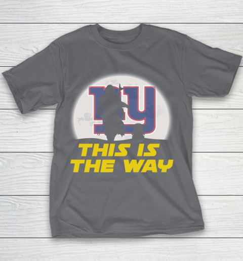 New York Giants NFL Football Star Wars Yoda And Mandalorian This Is The Way Youth T-Shirt 5