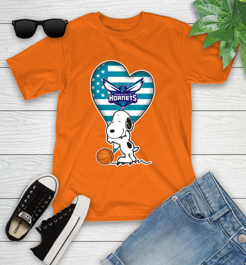 Charlotte Hornets NBA Basketball The Peanuts Movie Adorable Snoopy Youth T-Shirt 7