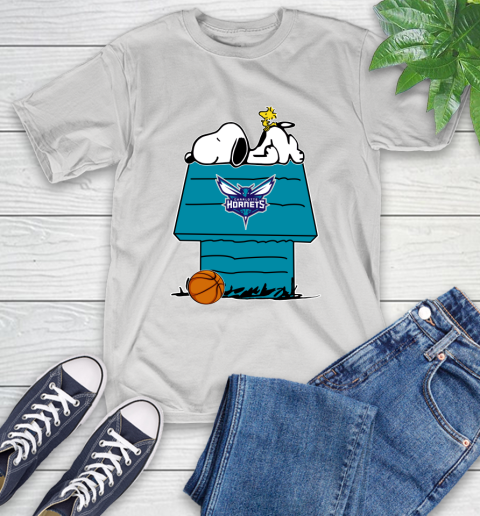 Charlotte Hornets NBA Basketball Snoopy Woodstock The Peanuts Movie T-Shirt