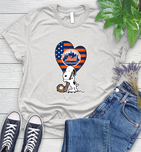 New York Mets MLB Baseball The Peanuts Movie Adorable Snoopy Women's T-Shirt