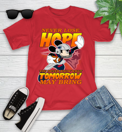 New England Patriots NFL Football Mickey Disney Never Lose Hope Youth T-Shirt 13