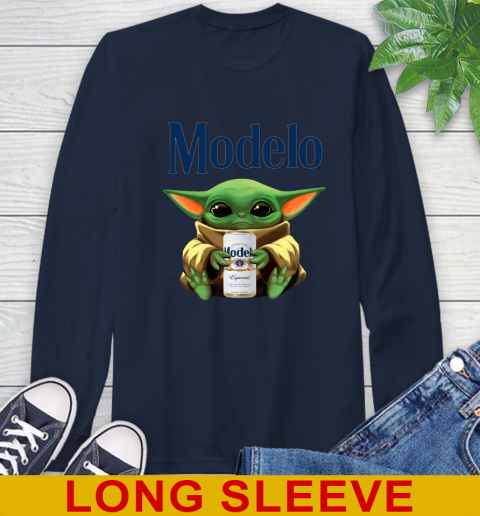 Star Wars Baby Yoda Hugs Modelo Especial Beer Shirt 61