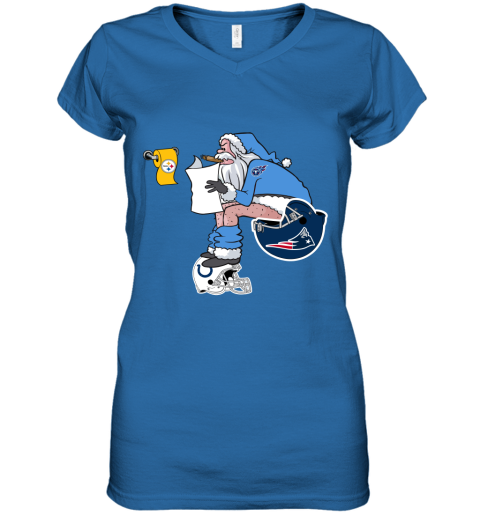 Mickey Donald Goofy The Three Tennessee Titans Football Shirts Women's  V-Neck T-Shirt 