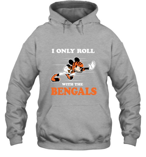 NFL Mickey Mouse I Only Roll With Cincinnati Bengals Hoodie 