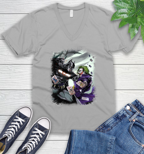 Chicago Bears NFL Football Batman Fighting Joker DC Comics V-Neck T-Shirt 4