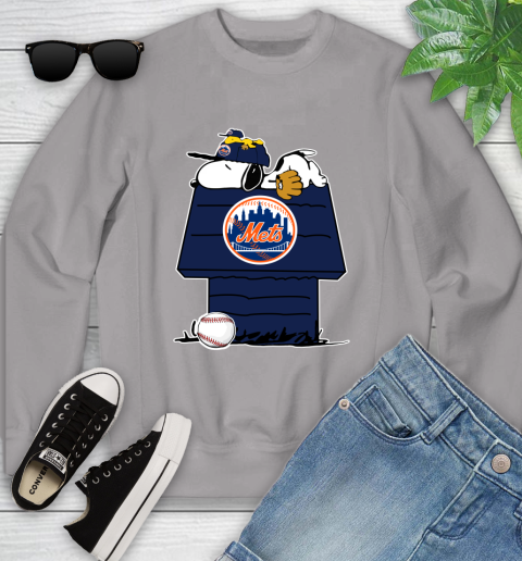 MLB New York Mets Snoopy Woodstock The Peanuts Movie Baseball T Shirt Youth Sweatshirt 4