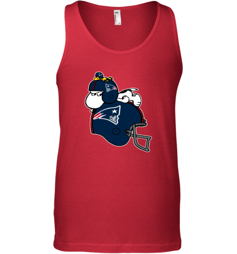erjd snoopy and woodstock resting on new englands patriots helmet unisex tank 17 front red
