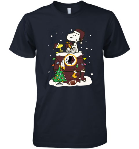 A Happy Christmas With Washington Redskins Snoopy Premium Men's T-Shirt