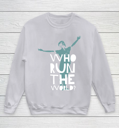 Megan Rapinoe Who Run The World Youth Sweatshirt 3