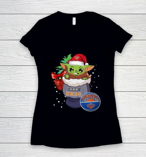 New York Knicks Christmas Baby Yoda Star Wars Funny Happy NBA Women's V-Neck T-Shirt