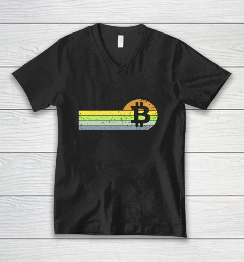 Bitcoin BTC Vintage Sunset Crypto Cryptocurrency Blockchain V-Neck T-Shirt