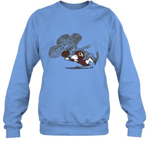 qkx0 washington redskins snoopy plays the football game sweatshirt 35 front carolina blue