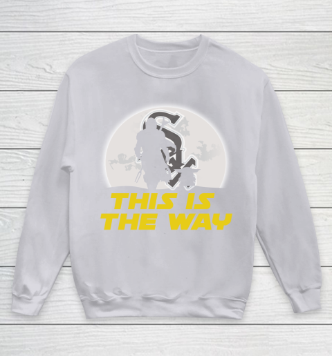 Chicago White Sox MLB Baseball Star Wars Yoda And Mandalorian This Is The Way Youth Sweatshirt 3