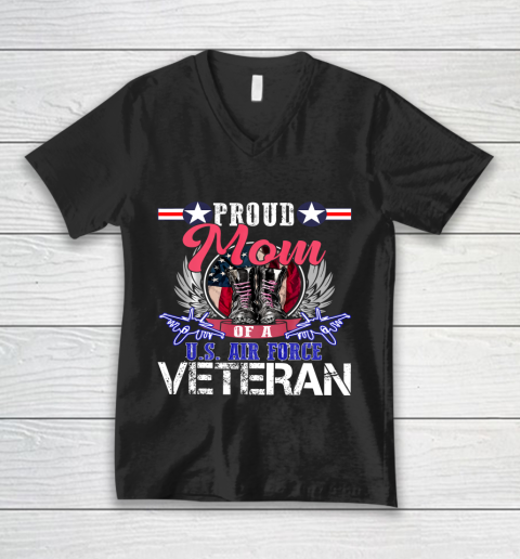 Veteran Shirt Vintage Proud Mom Of A U S Air Force Veteran V-Neck T-Shirt