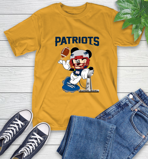 NFL New England Patriots Mickey Mouse Disney Super Bowl Football T Shirt T-Shirt 3