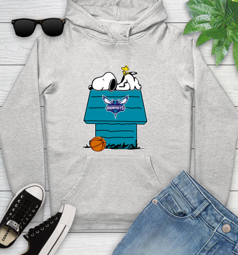 Charlotte Hornets NBA Basketball Snoopy Woodstock The Peanuts Movie Youth Hoodie