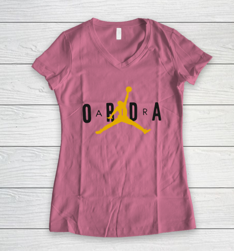 Rose gold jordan shirt sales