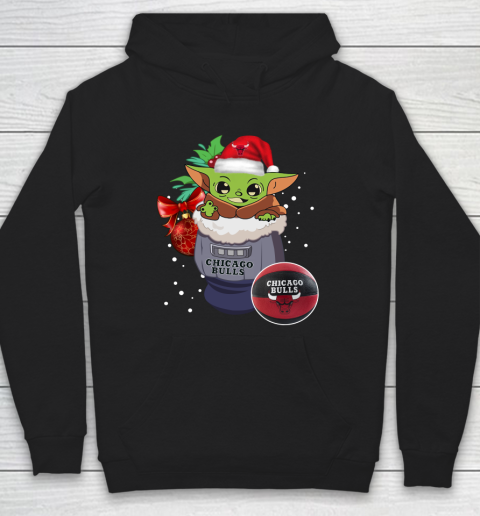 Chicago Bulls Christmas Baby Yoda Star Wars Funny Happy NBA Hoodie 2