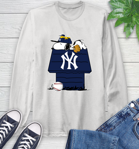 MLB New York Yankees Snoopy Woodstock The Peanuts Movie Baseball T Shirt Long Sleeve T-Shirt