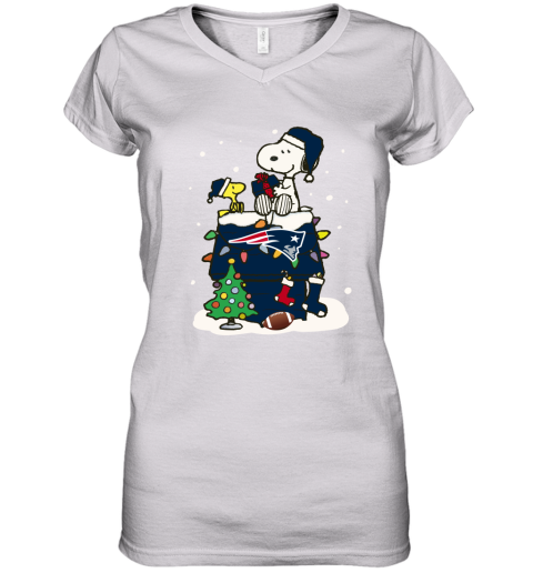 A Happy Christmas With New England Patriots Snoopy Women's V-Neck T-Shirt