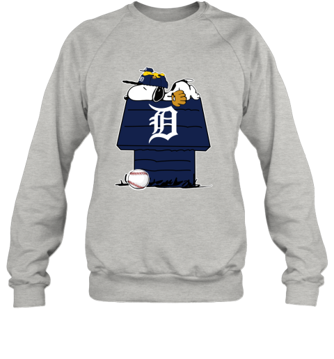 Peanuts Charlie Brown And Snoopy Playing Baseball Detroit Tigers shirt,sweater,  hoodie, sweater, long sleeve and tank top