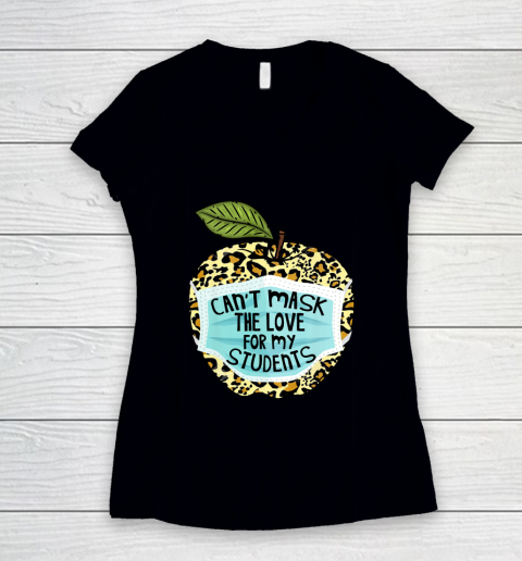 Can't Mask My Love Of Teaching Leopard Plaid Teacher Gift Women's V-Neck T-Shirt