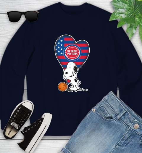 Detroit Pistons NBA Basketball The Peanuts Movie Adorable Snoopy Youth Sweatshirt 3