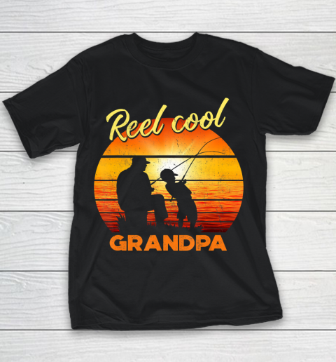 GrandFather gift shirt Vintage Fishing Reel Cool Grandpa Gift Fathers Mothers T Shirt Youth T-Shirt