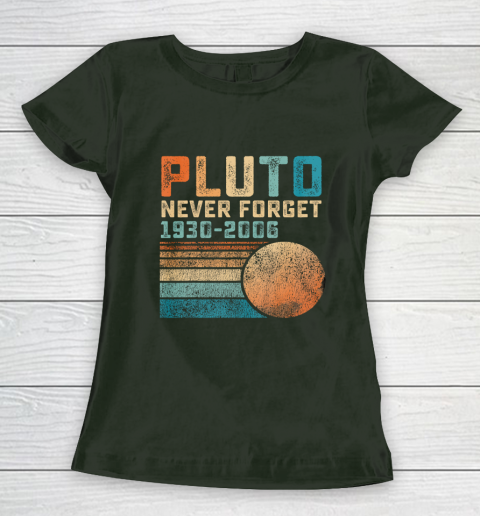 Pluto Never Forget Women's T-Shirt 4