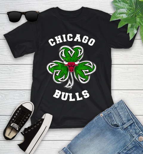 NBA Chicago Bulls Three Leaf Clover St Patrick's Day Basketball Sports Youth T-Shirt