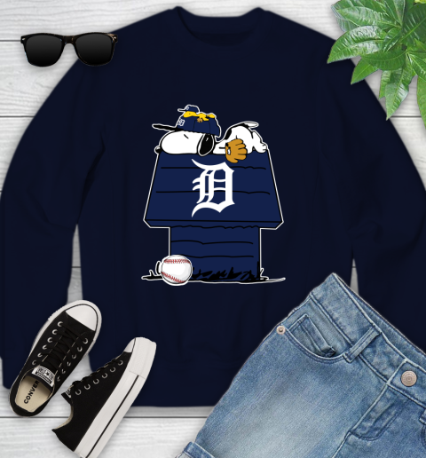 MLB Detroit Tigers Snoopy Woodstock The Peanuts Movie Baseball T Shirt Youth Sweatshirt 3