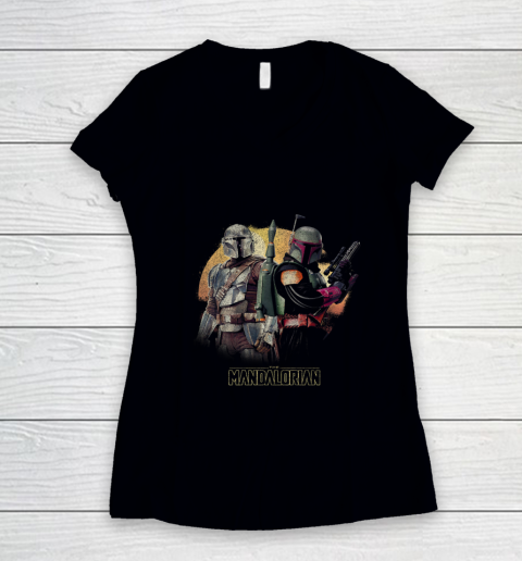Star Wars The Mandalorian Boba Fett Team Up R15 Women's V-Neck T-Shirt