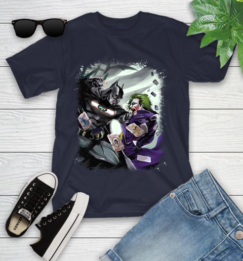 New York Jets NFL Football Batman Fighting Joker DC Comics Youth T-Shirt 3