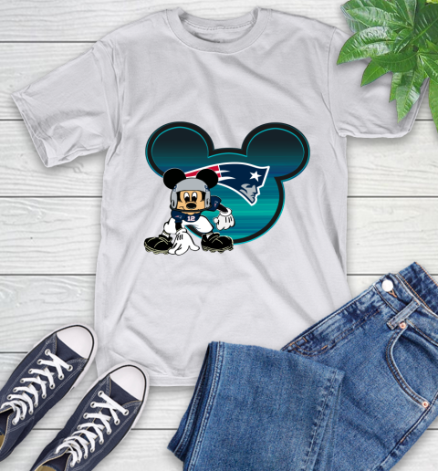 NFL New England Patriots Mickey Mouse Disney Football T Shirt T-Shirt 13 NFL New England Patriots Mickey Mouse Disney Football T Shirt T-Shirt - Image 13