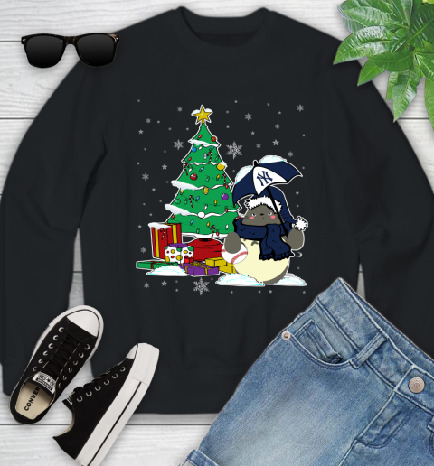 New York Yankees MLB Baseball Cute Tonari No Totoro Christmas Sports Youth Sweatshirt