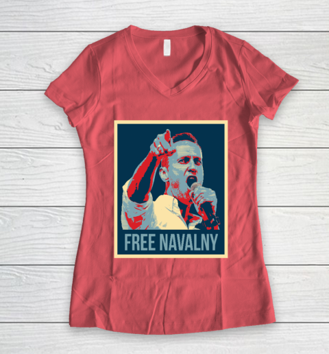 Free Navalny Shirts Women's V-Neck T-Shirt 4