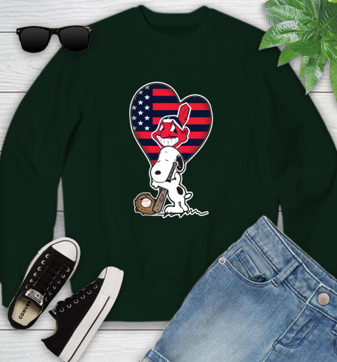 Cleveland Indians MLB Baseball The Peanuts Movie Adorable Snoopy Youth Sweatshirt 10