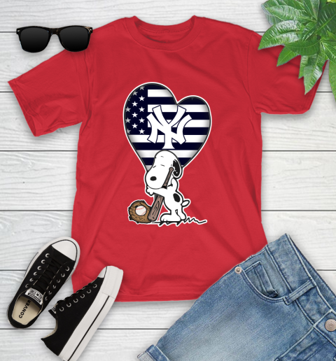 New York Yankees MLB Baseball The Peanuts Movie Adorable Snoopy Youth T-Shirt 10