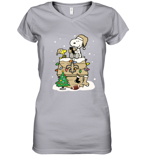 A Happy Christmas With New Orleans Saints Snoopy Women's V-Neck T-Shirt
