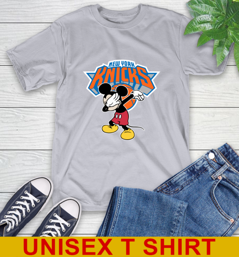 New York Knicks NBA Basketball Dabbing Mickey Disney Sports T-Shirt 6