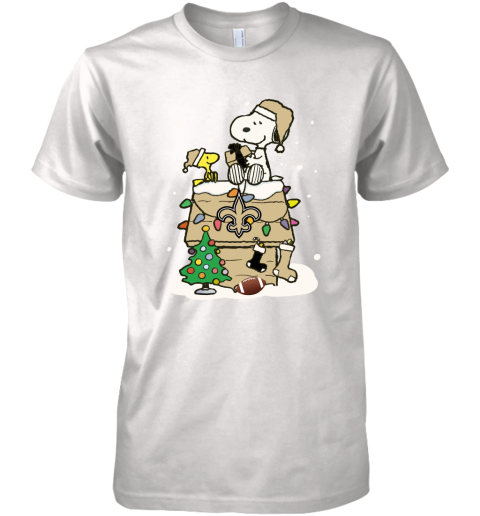 A Happy Christmas With New Orleans Saints Snoopy Premium Men's T-Shirt