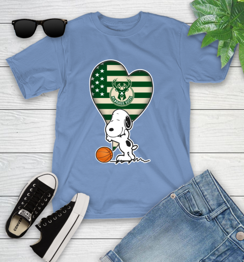 Milwaukee Bucks NBA Basketball The Peanuts Movie Adorable Snoopy Youth T-Shirt 11