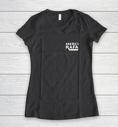 Merci Rafa Women's V-Neck T-Shirt 4