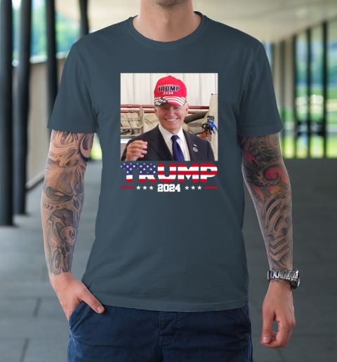 Joe biden Wearing A Trump Hat T-Shirt 4