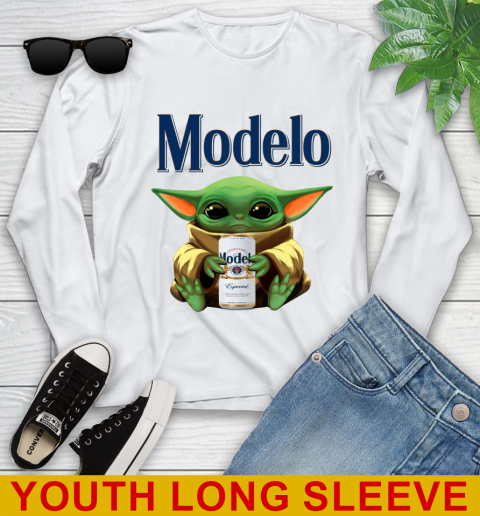 Star Wars Baby Yoda Hugs Modelo Especial Beer Shirt 122